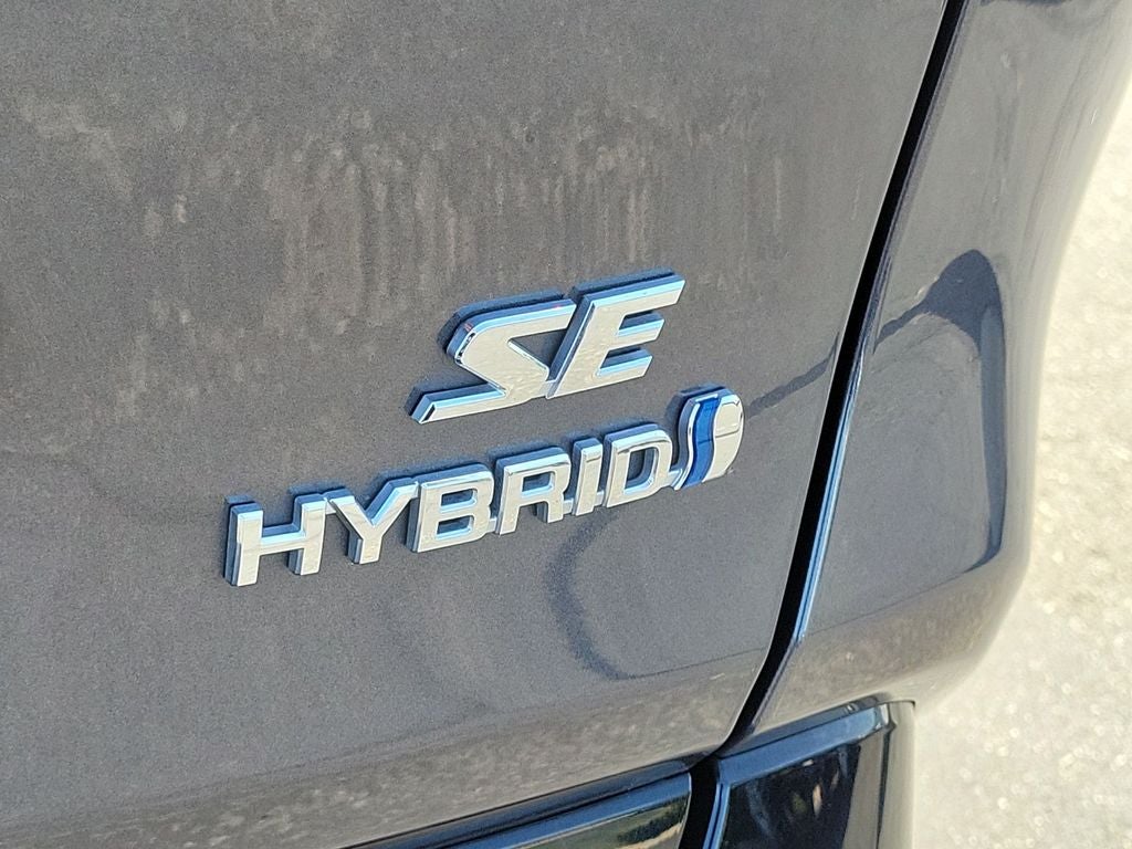 2022 Toyota Rav4 Hybrid SE