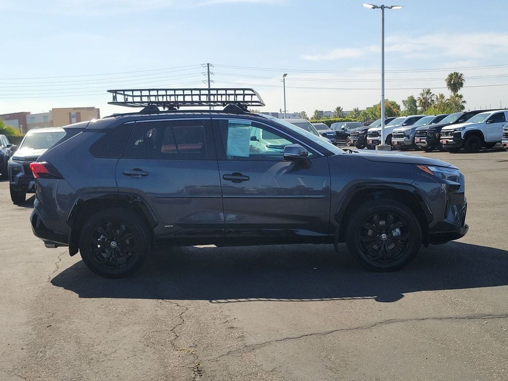 2022 Toyota Rav4 Hybrid SE