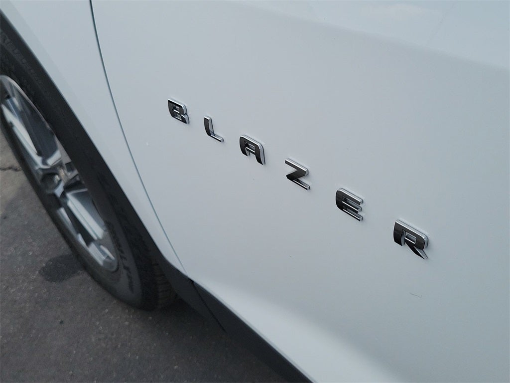 2025 Chevrolet Blazer LT