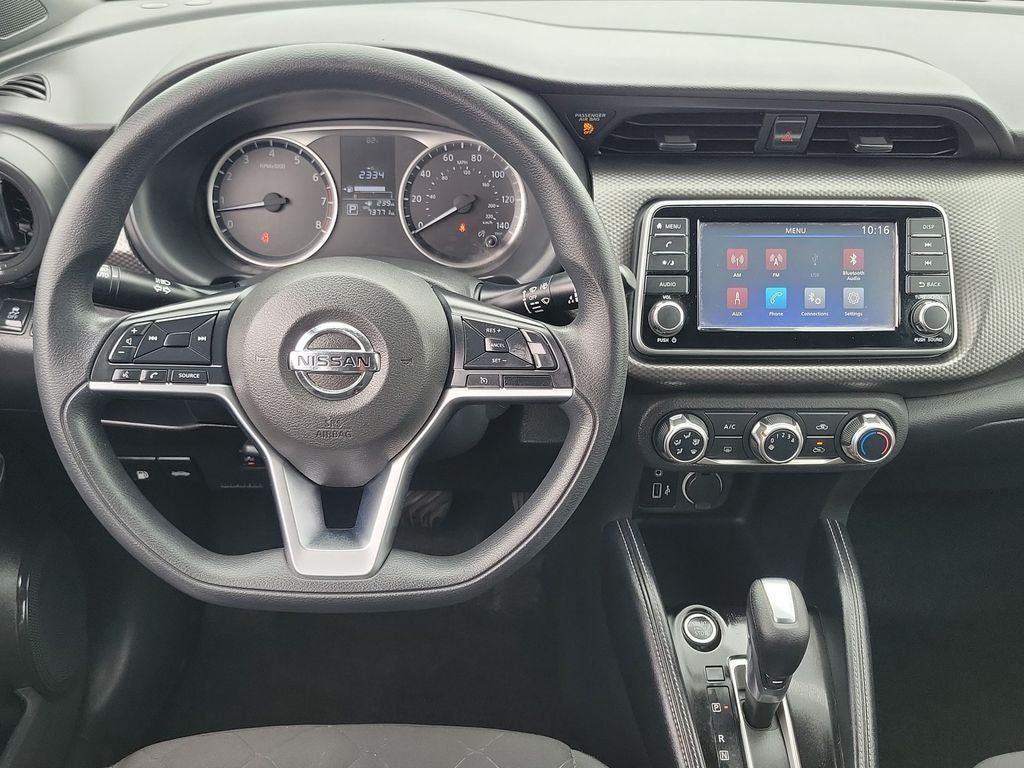 2019 Nissan Kicks S