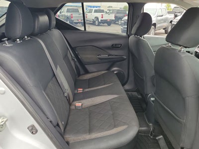 2019 Nissan Kicks S