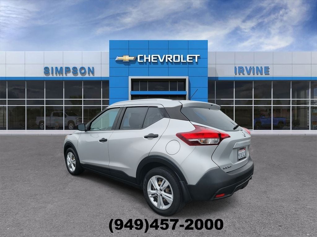 2019 Nissan Kicks S