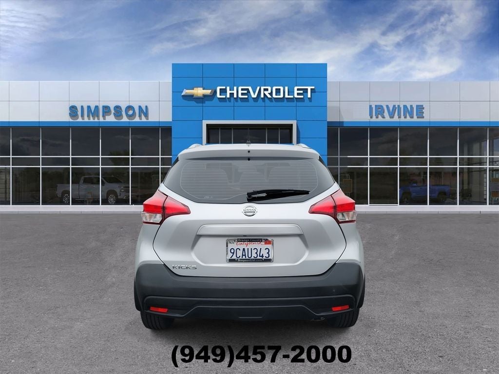 2019 Nissan Kicks S