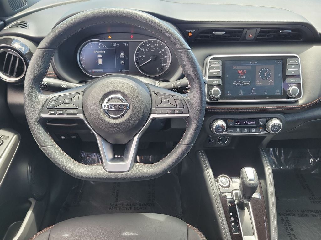 2020 Nissan Kicks SR