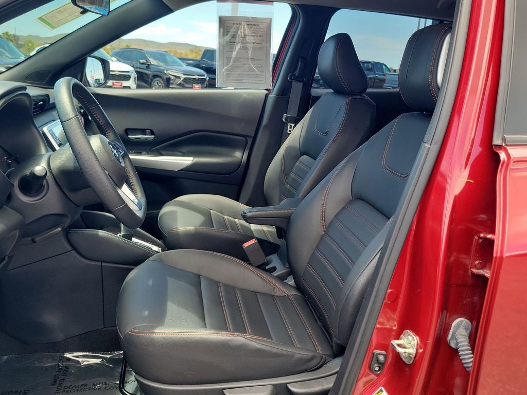 2020 Nissan Kicks SR