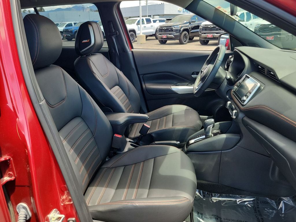 2020 Nissan Kicks SR