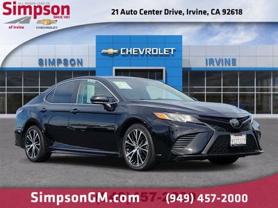 2020 Toyota Camry SE