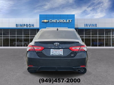 2020 Toyota Camry SE