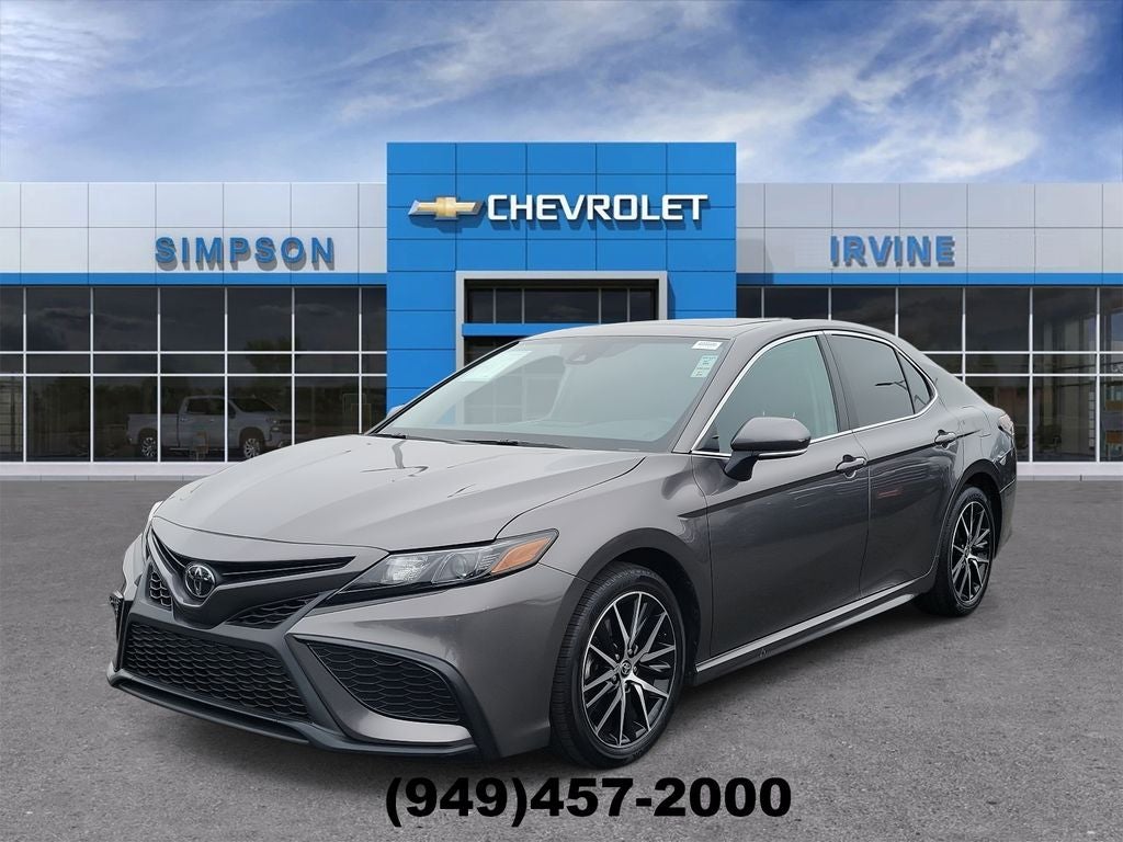2022 Toyota Camry SE