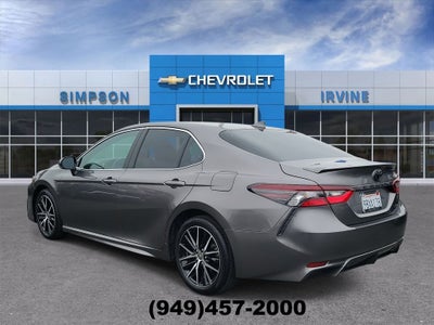 2022 Toyota Camry SE