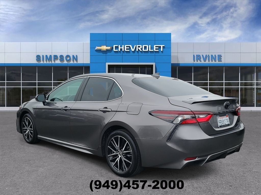 2022 Toyota Camry SE