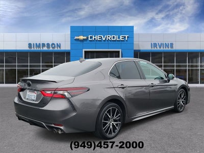 2022 Toyota Camry SE