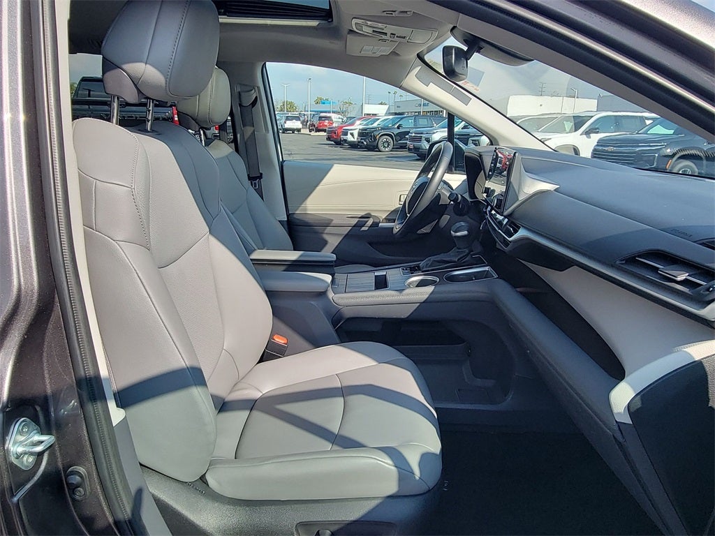 2022 Toyota Sienna XLE