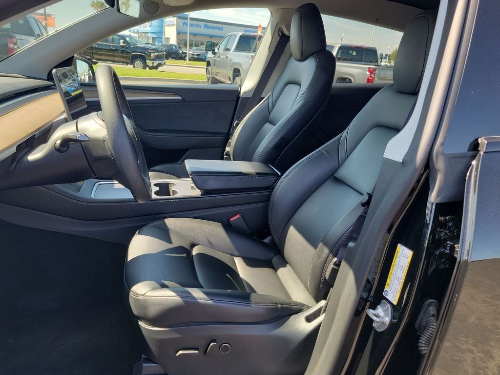 2024 Tesla Model Y Long Range