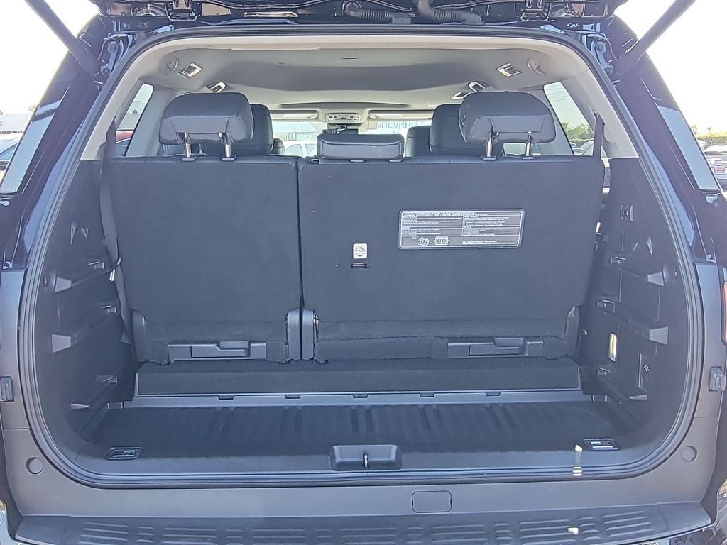 2023 Toyota Sequoia SR5