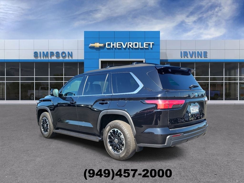 2023 Toyota Sequoia SR5
