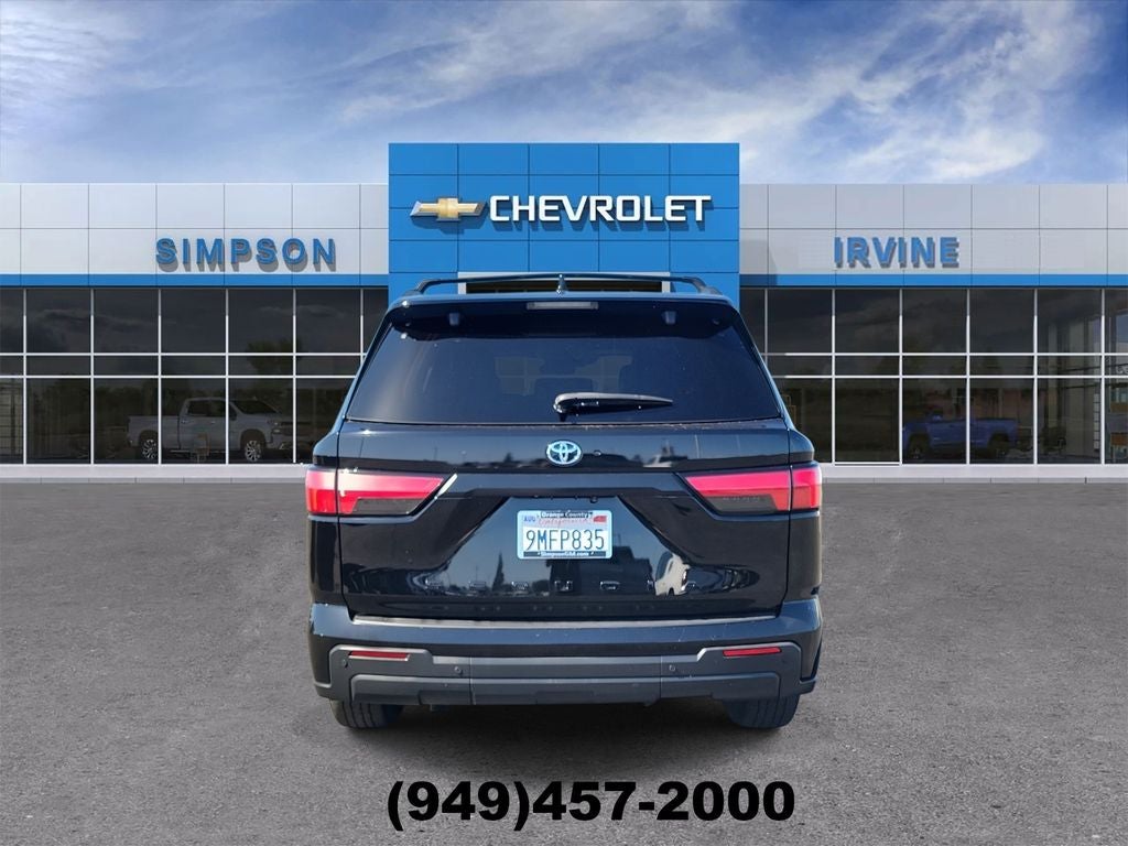 2023 Toyota Sequoia SR5