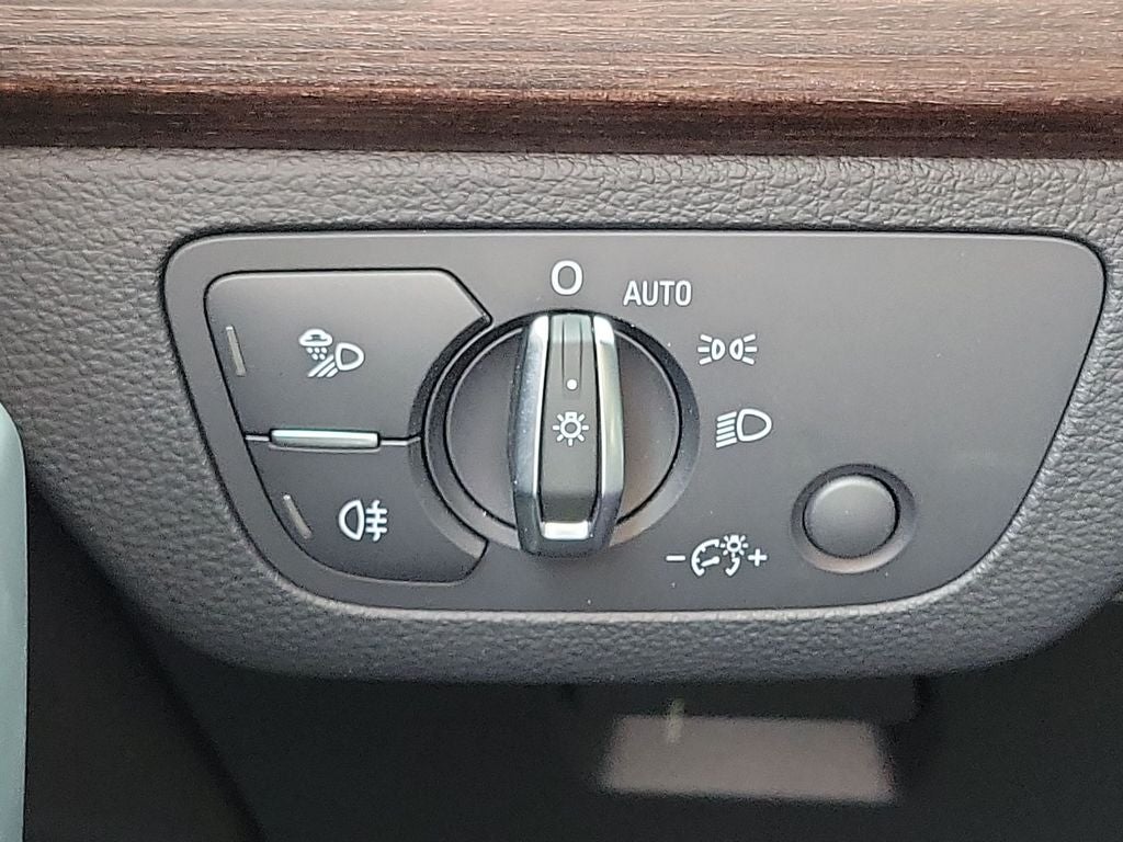 2023 Audi Q5 Sportback 45 S line Premium Plus
