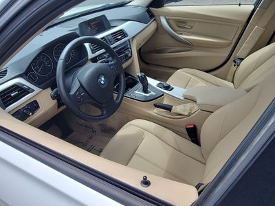 2016 BMW 3 Series 320i
