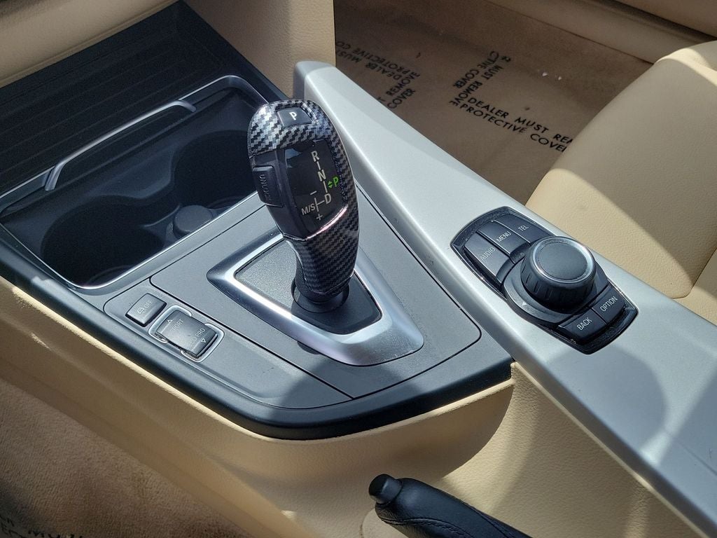 2016 BMW 3 Series 320i