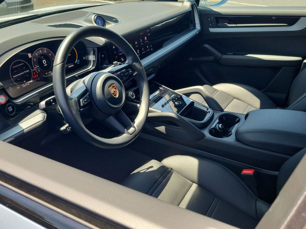 2024 Porsche Cayenne Coupe Base