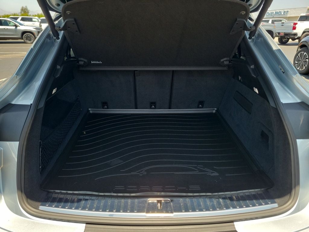 2024 Porsche Cayenne Coupe Base