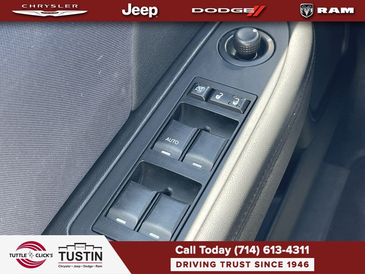 2012 Chrysler 200 Touring