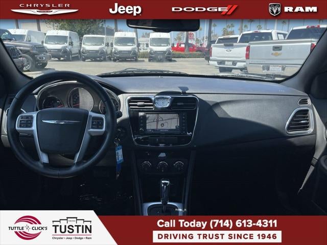 2012 Chrysler 200 Touring