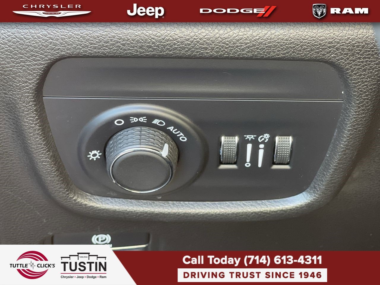 2023 Jeep Grand Cherokee Altitude 4x2