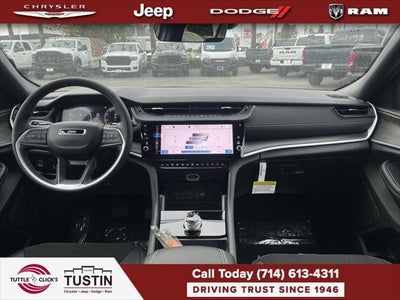 2026 Jeep Grand Cherokee GRAND CHEROKEE LAREDO ALTITUDE 4X2
