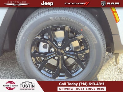 2026 Jeep Grand Cherokee GRAND CHEROKEE LAREDO ALTITUDE 4X2
