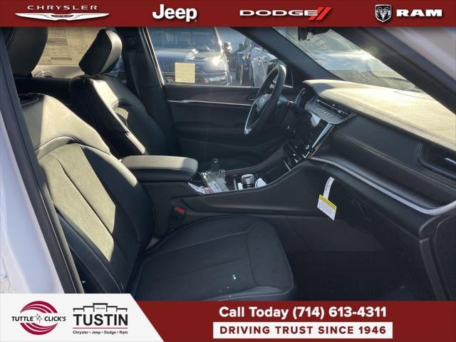 2026 Jeep Grand Cherokee GRAND CHEROKEE LAREDO ALTITUDE 4X2