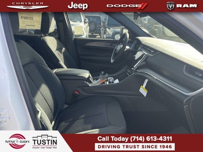 2026 Jeep Grand Cherokee GRAND CHEROKEE LAREDO X 4X4
