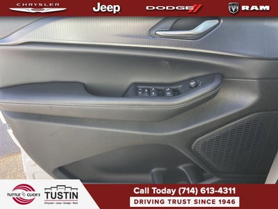 2026 Jeep Grand Cherokee GRAND CHEROKEE LAREDO X 4X4