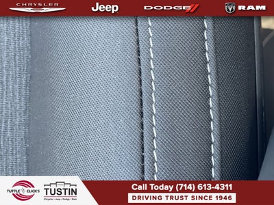 2026 Jeep Grand Cherokee GRAND CHEROKEE LAREDO X 4X4