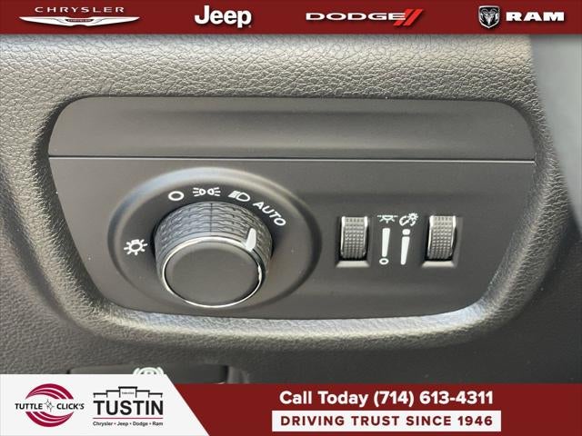 2026 Jeep Grand Cherokee Laredo X