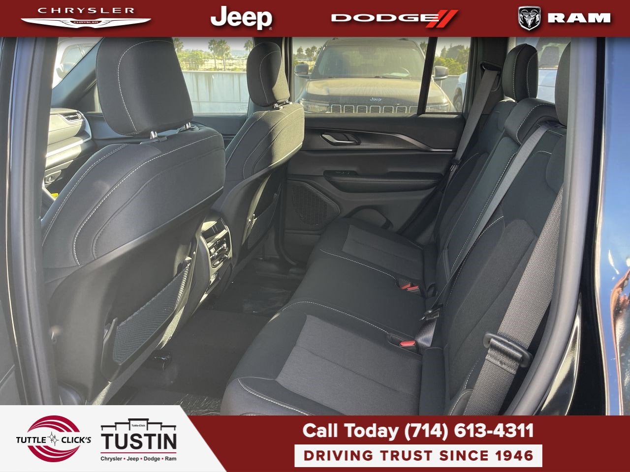 2026 Jeep Grand Cherokee GRAND CHEROKEE LAREDO X 4X4