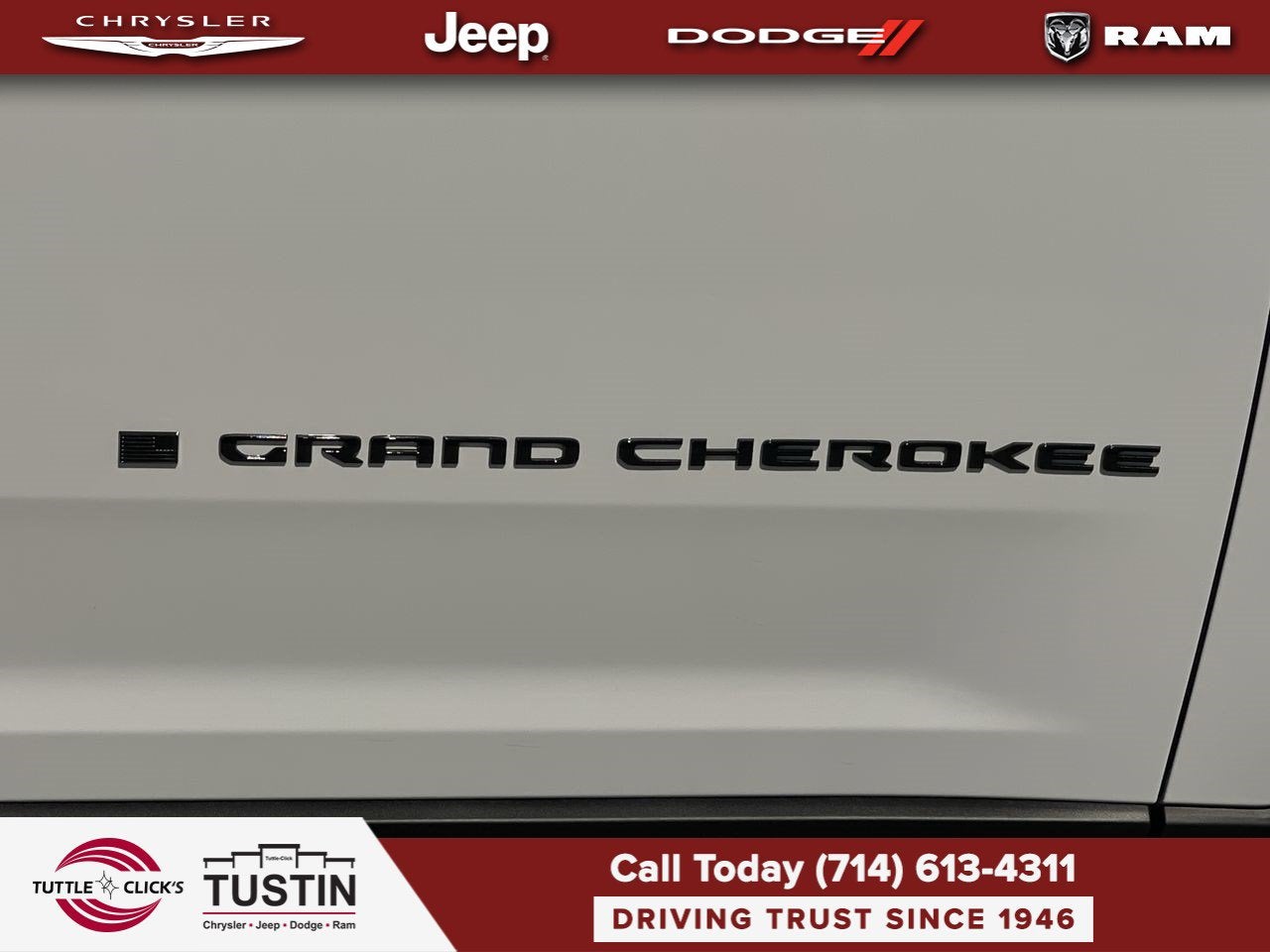 2027 Jeep Grand Cherokee Laredo Altitude