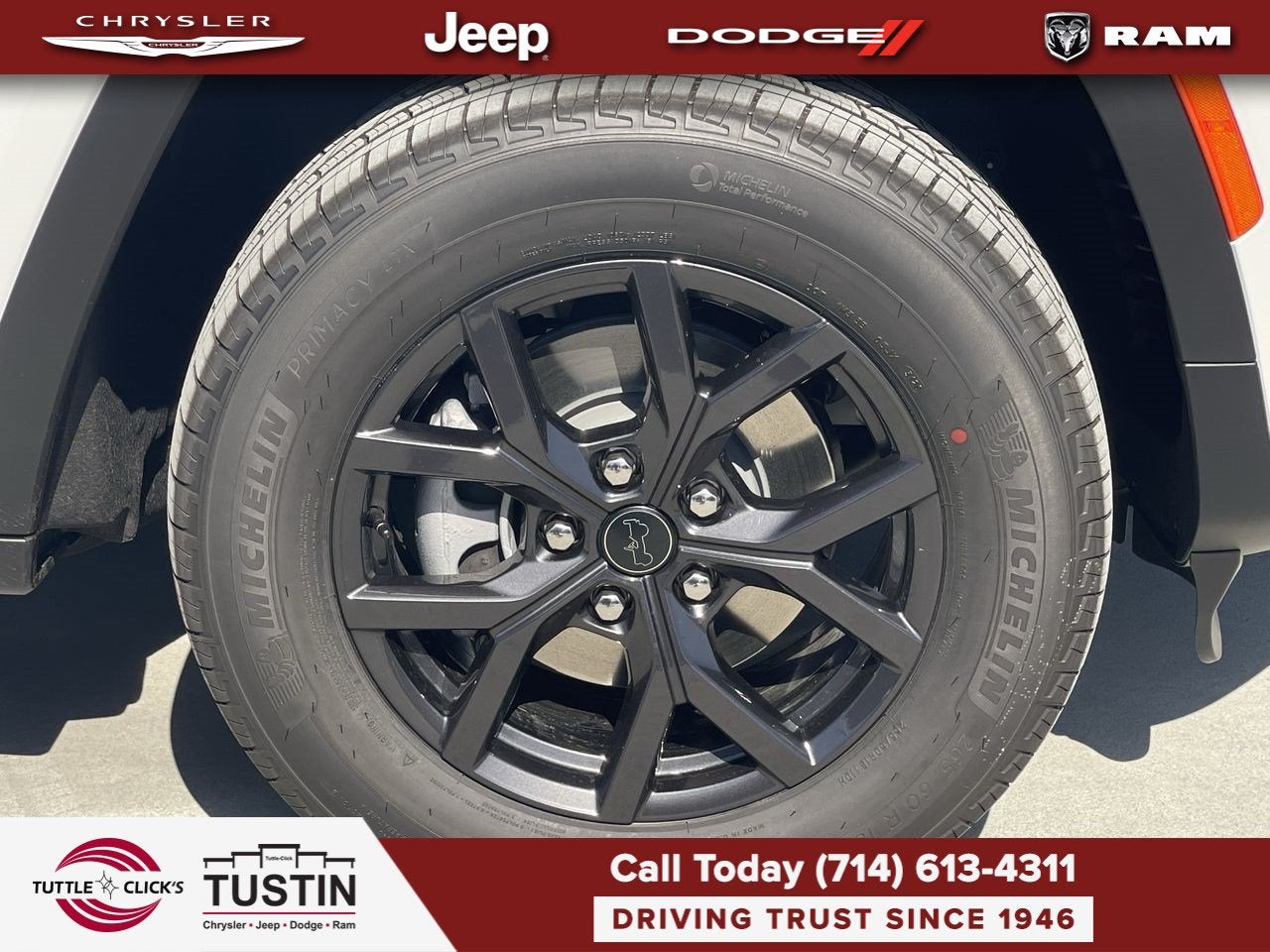 2027 Jeep Grand Cherokee Laredo Altitude