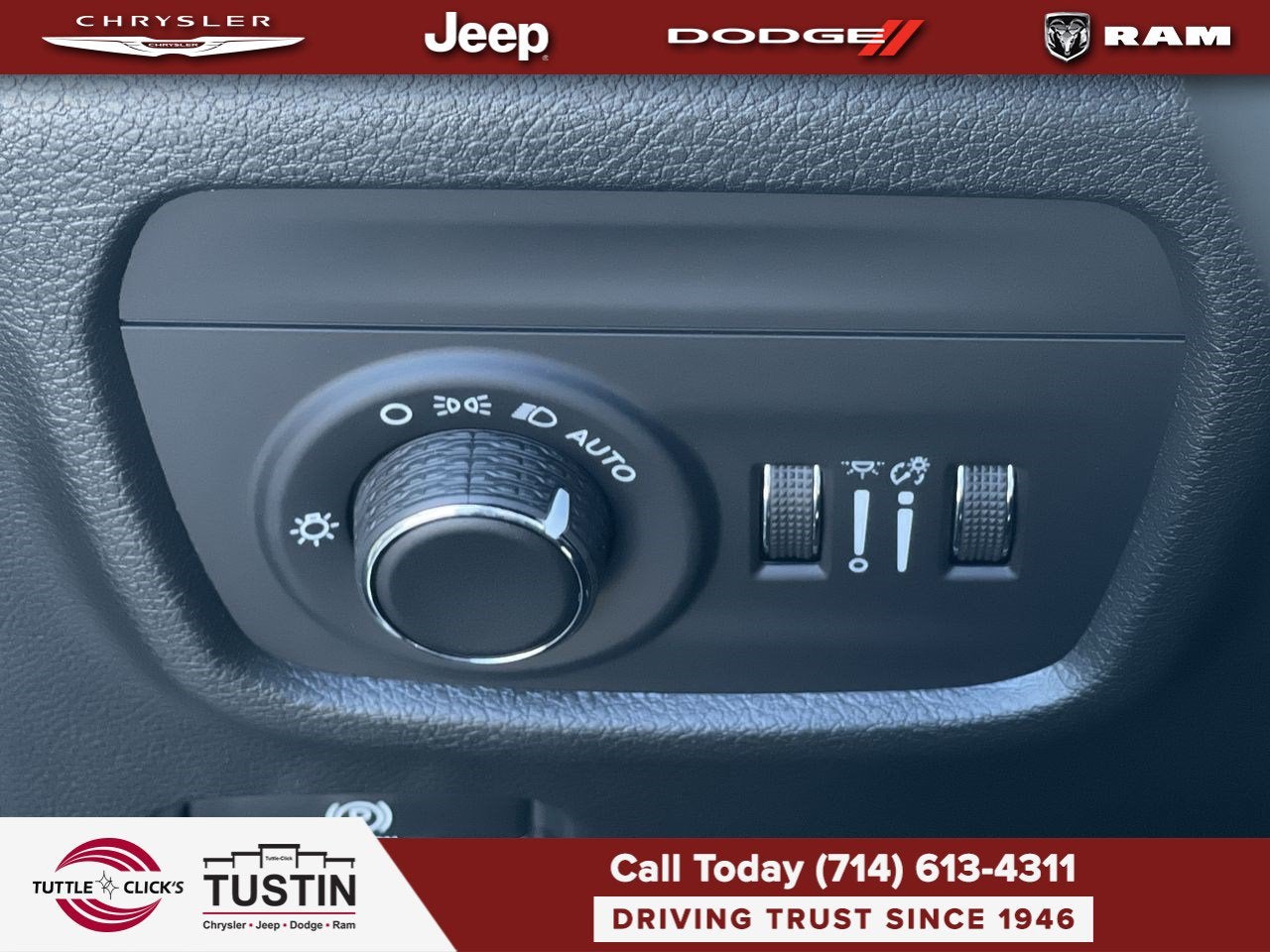 2027 Jeep Grand Cherokee Laredo Altitude