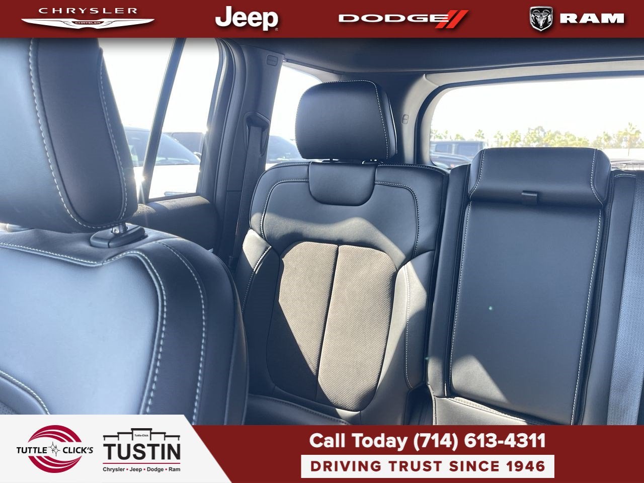 2027 Jeep Grand Cherokee Laredo Altitude