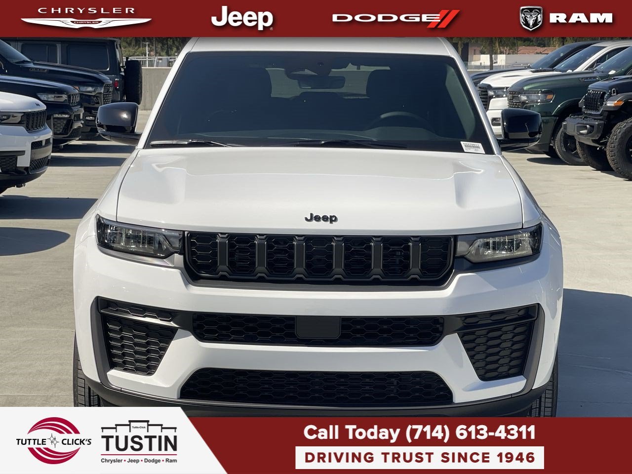 2027 Jeep Grand Cherokee Laredo Altitude
