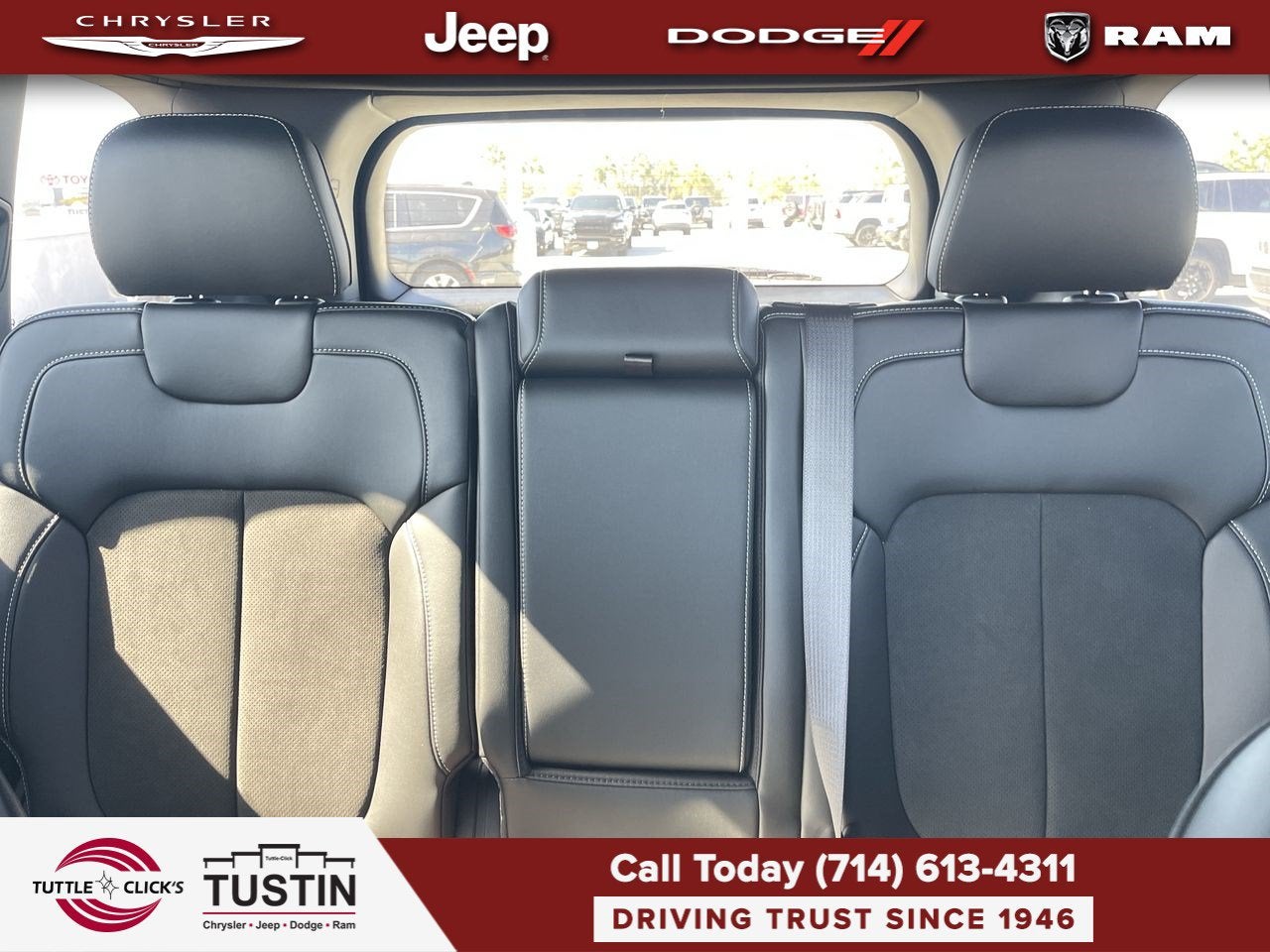 2027 Jeep Grand Cherokee Laredo Altitude