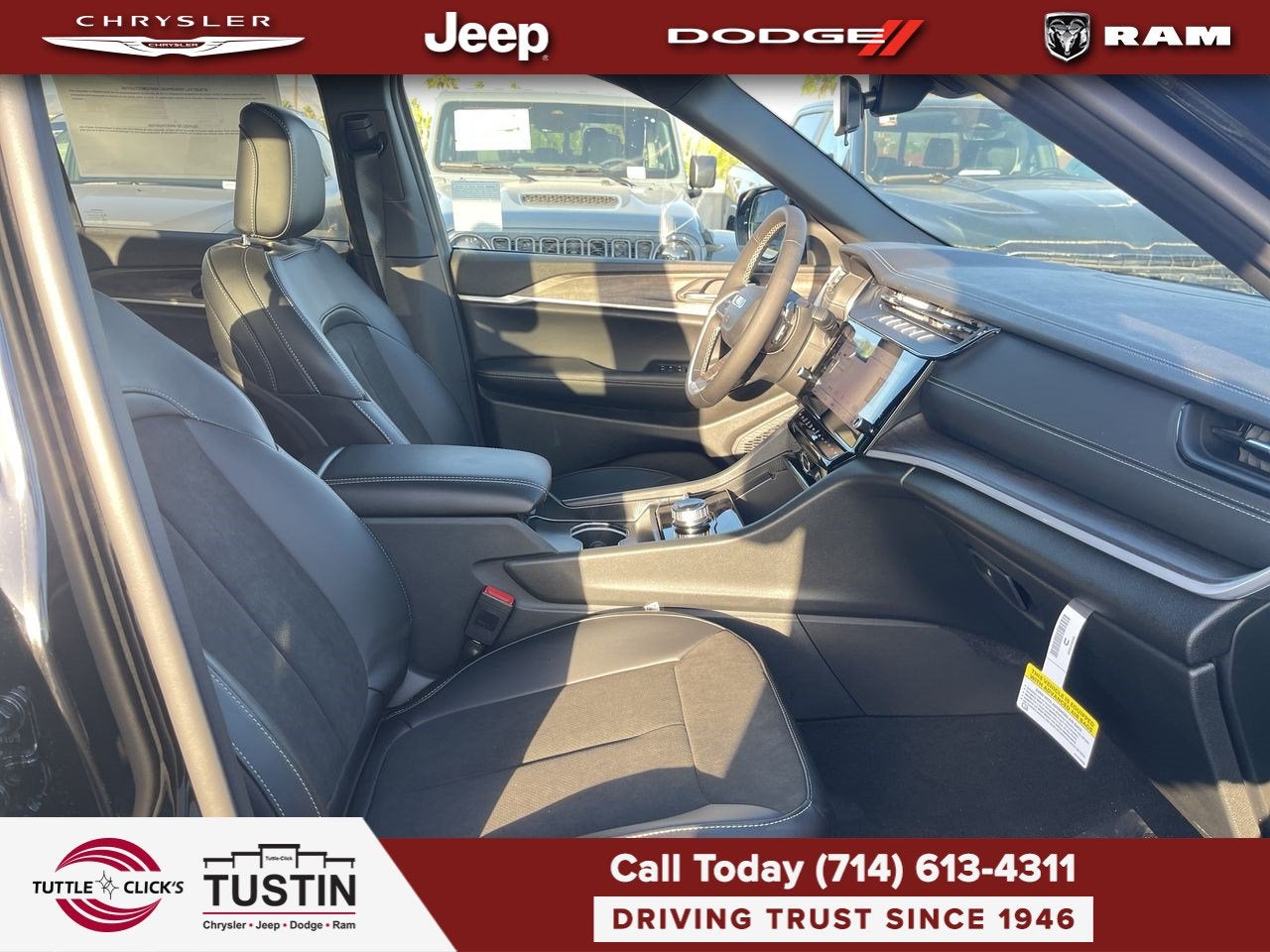 2027 Jeep Grand Cherokee Laredo Altitude
