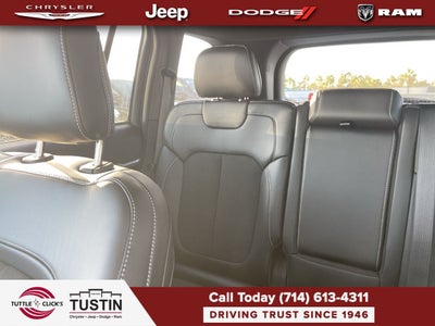2027 Jeep Grand Cherokee Laredo Altitude
