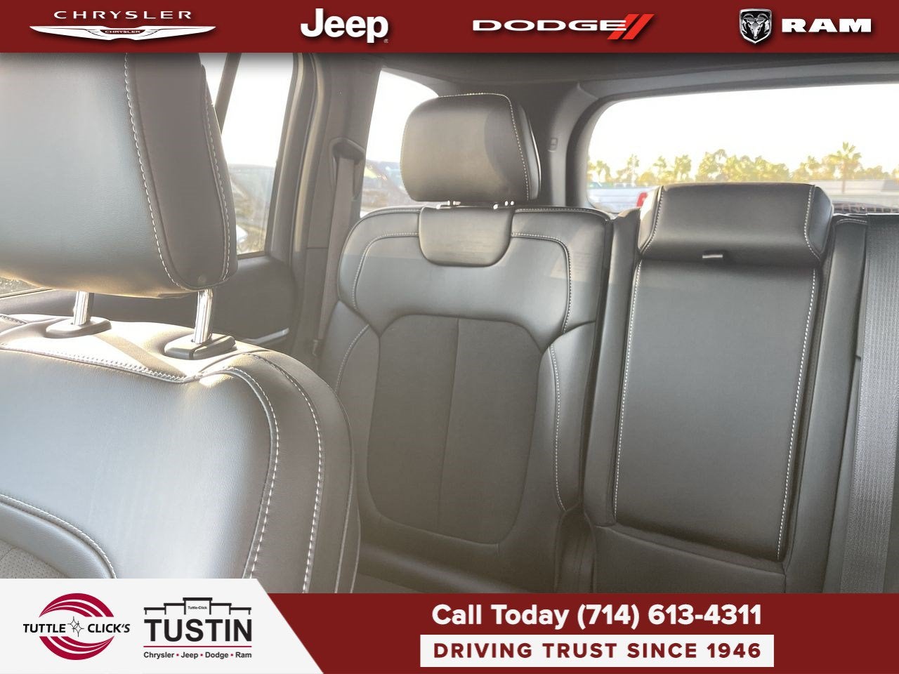 2027 Jeep Grand Cherokee Laredo Altitude