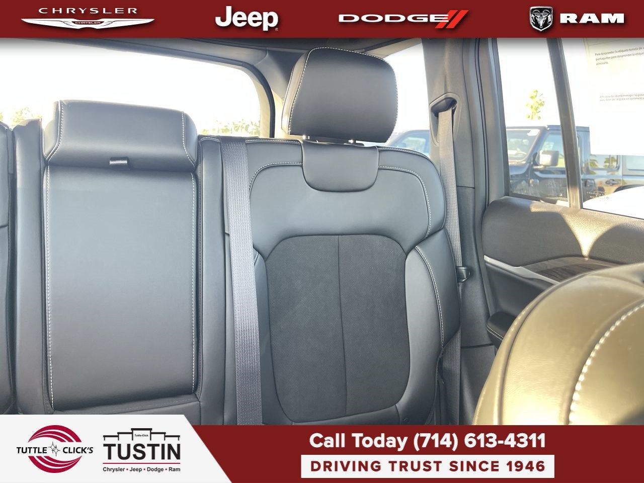 2027 Jeep Grand Cherokee Laredo Altitude