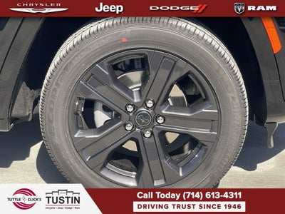 2027 Jeep Grand Cherokee Limited Reserve