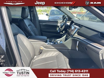 2027 Jeep Grand Cherokee Limited Reserve