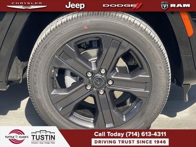 2027 Jeep Grand Cherokee Limited Reserve